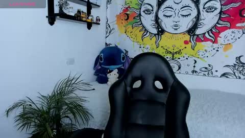 Snapshot of just_katiex chatting on 11-06-25, 12:06 Sofia online show from 11-06-25, 12:06