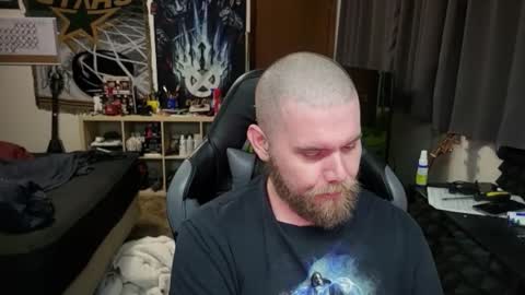 Snapshot of just_ryan88 chatting on 10-29-25, 05:42 Ryan online show from 10-29-25, 05:42