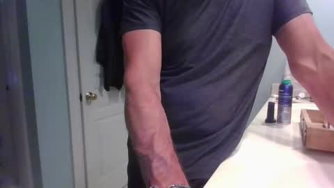 Snapshot of justanotherdadbod2025 chatting on 05-29-26, 03:04 justanotherdadbod2025 online show from 05-29-26, 03:04