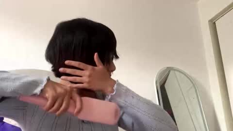 Strangest Girl  online show from 04-10-26, 10:25