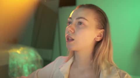 Alexa online show from 02-10-25, 06:24