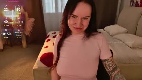 Miss Grace online show from 04-13-26, 07:25