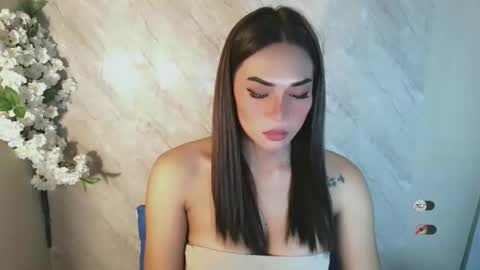 justhewayouare21 online show from 04-23-26, 02:30