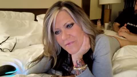 Snapshot of justicex426 chatting on 11-14-25, 10:03 JusticeX 426 online show from 11-14-25, 10:03