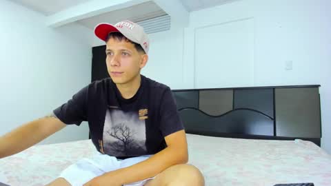 Snapshot of justin_biker chatting on 09-12-25, 09:48 justin_biker online show from 09-12-25, 09:48