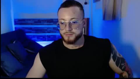 Snapshot of justin_mackenlly chatting on 03-05-26, 09:33 justin_mackenlly online show from 03-05-26, 09:33