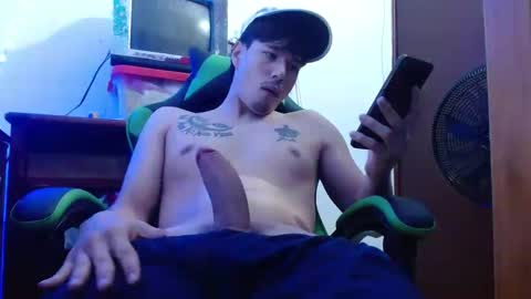 Snapshot of justin_taylor02 chatting on 09-30-25, 02:55 justin_taylor02 online show from 09-30-25, 02:55