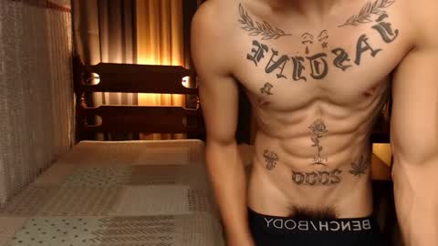 justine_hunk online show from 01-04-25, 06:30