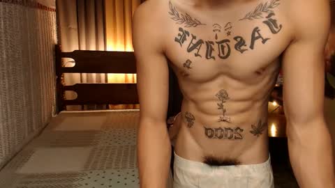 justine_hunk online show from 01-17-25, 05:32