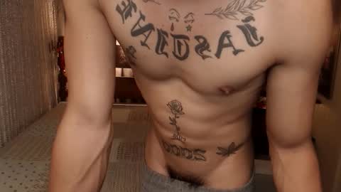 justine_hunk online show from 04-19-26, 03:55