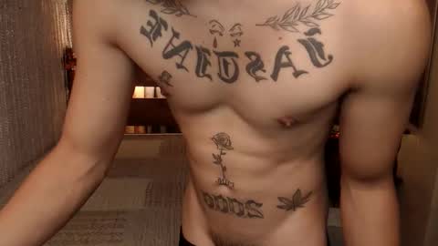 justine_hunk online show from 06-09-26, 06:03