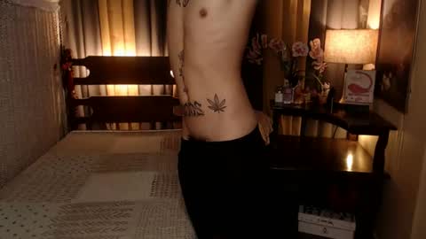 justine_hunk online show from 08-05-26, 05:10