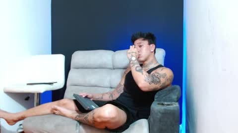 justinfuller_31 online show from 04-03-26, 05:55