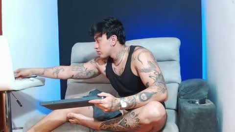 justinfuller_31 online show from 05-14-26, 06:04
