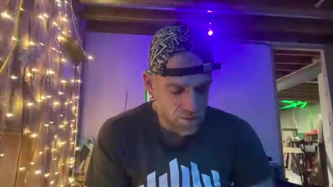 justinmoore1987 online show from 12-11-24, 08:47