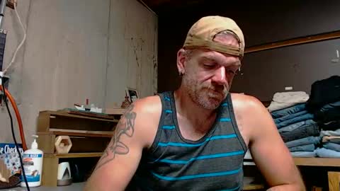 Snapshot of justinmoore1987 chatting on 05-21-26, 06:31 justinmoore1987 online show from 05-21-26, 06:31