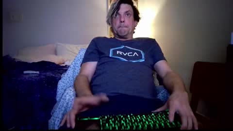 Snapshot of justinnorthwood chatting on 11-28-25, 02:47 JustinNorthwood online show from 11-28-25, 02:47