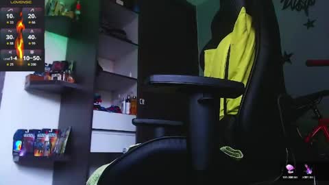 Justinsc online show from 05-18-26, 10:04
