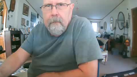 Snapshot of justlusting51 chatting on 09-29-25, 02:33 justlusting51 online show from 09-29-25, 02:33