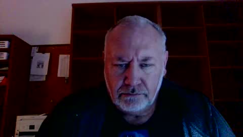 justme196756 online show from 11-02-25, 07:00