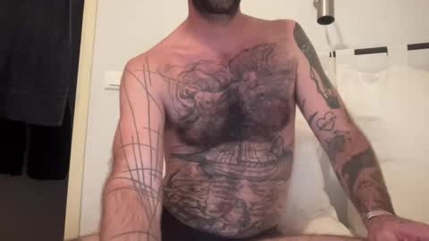 justmeandyou00 online show from 11-01-25, 03:58