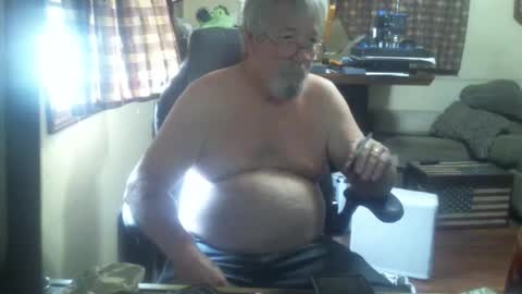 Snapshot of justmeohio chatting on 05-26-26, 06:59 justmeohio online show from 05-26-26, 06:59