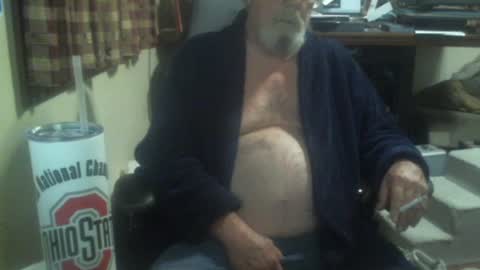 Snapshot of justmeohio chatting on 07-01-26, 01:40 justmeohio online show from 07-01-26, 01:40
