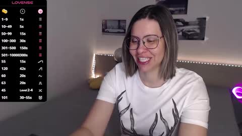 Julie online show from 02-02-26, 05:06