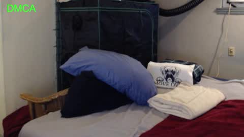 Justonetime1 online show from 03-16-26, 07:51