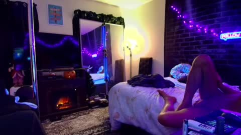 Eetantungfuk Mias online show from 12-10-24, 09:55