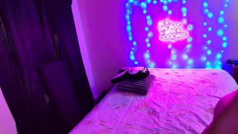 Eetantungfuk Mias online show from 01-23-25, 09:29