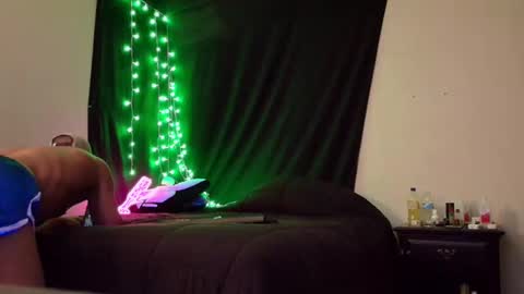 Eetantungfuk Mias online show from 02-03-25, 06:07