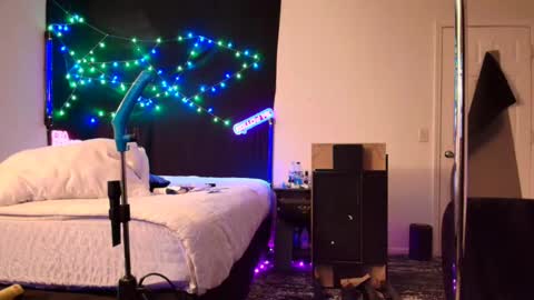 Eetantungfuk Mias online show from 02-08-25, 01:11