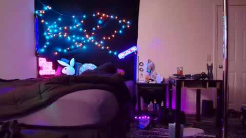 Eetantungfuk Mias online show from 02-10-25, 11:57