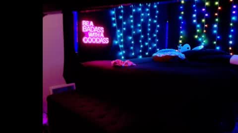 Eetantungfuk Mias online show from 02-23-25, 07:55