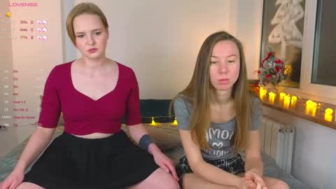 Snapshot of juu_jaa chatting on 12-27-24, 06:10 Juja and Kira online show from 12-27-24, 06:10