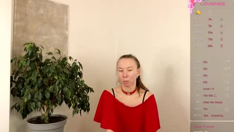 Snapshot of juu_jaa chatting on 02-09-25, 12:28 Juja and Kira online show from 02-09-25, 12:28