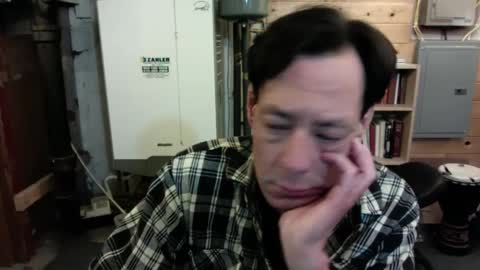 Snapshot of jy123abcd chatting on 02-22-25, 07:01 tinychinychubby online show from 02-22-25, 07:01