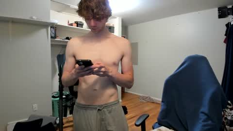 Snapshot of k0rpse4 chatting on 06-24-26, 04:22 Davey online show from 06-24-26, 04:22