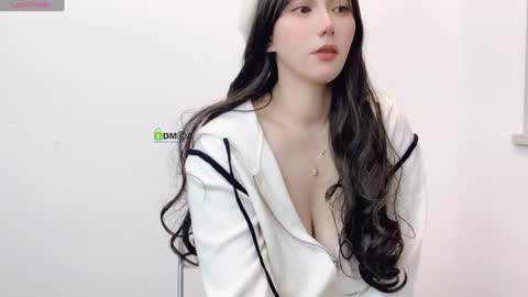 Snapshot of k1999_kimikooo chatting on 12-10-24, 06:44 kooo online show from 12-10-24, 06:44