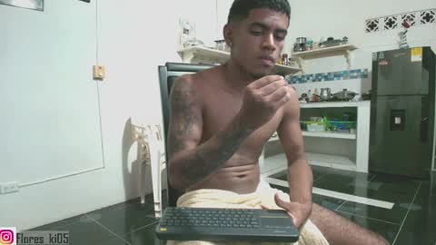 Snapshot of k_florez chatting on 04-08-26, 04:34 k_florez online show from 04-08-26, 04:34