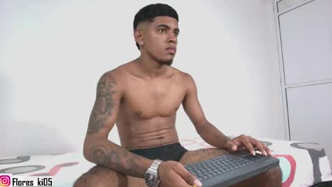 Snapshot of k_florez chatting on 04-27-26, 02:31 k_florez online show from 04-27-26, 02:31