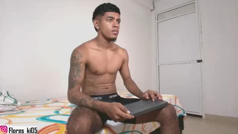Snapshot of k_florez chatting on 05-05-26, 11:51 k_florez online show from 05-05-26, 11:51