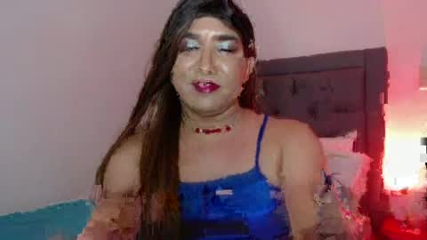 Snapshot of k_i_m_o_r_a_h chatting on 04-05-26, 10:07 KIM online show from 04-05-26, 10:07