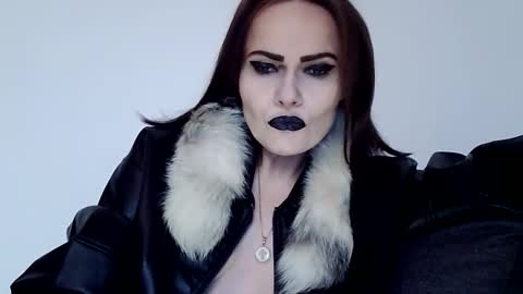 k_queen36 online show from 12-14-25, 10:09