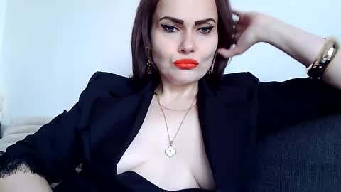 k_queen36 online show from 03-17-26, 09:56