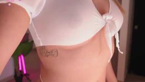 Snapshot of kaaren17 chatting on 07-17-26, 01:45 Kaaren17 online show from 07-17-26, 01:45