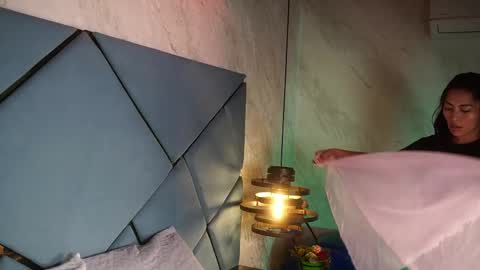 Snapshot of kaarol_sm chatting on 04-15-26, 03:02 kaarol_sm online show from 04-15-26, 03:02