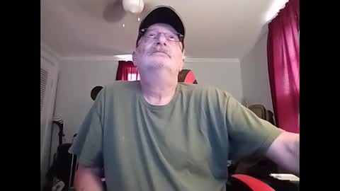Snapshot of kabriggs136 chatting on 10-06-25, 06:16 kabriggs136 online show from 10-06-25, 06:16