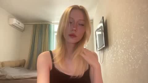 Snapshot of kacicasal chatting on 07-11-26, 12:08 Mia 1st day here online show from 07-11-26, 12:08